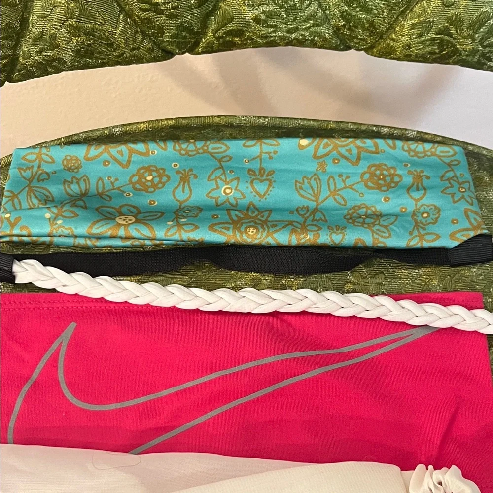 Headbands - Picture 3 of 5